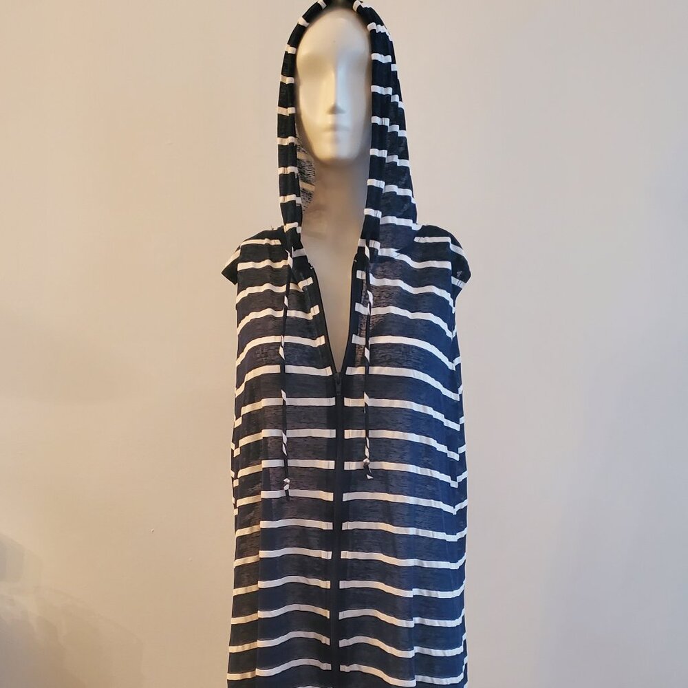 J Valdi Women's Size L Navy Blue and White Striped Hooded Zipped Cover-up
